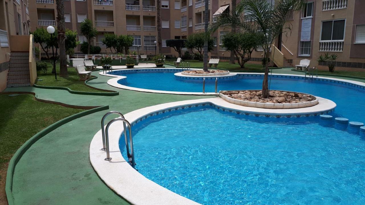 Jose Hurtado Apartamento Torrevieja Extérieur photo