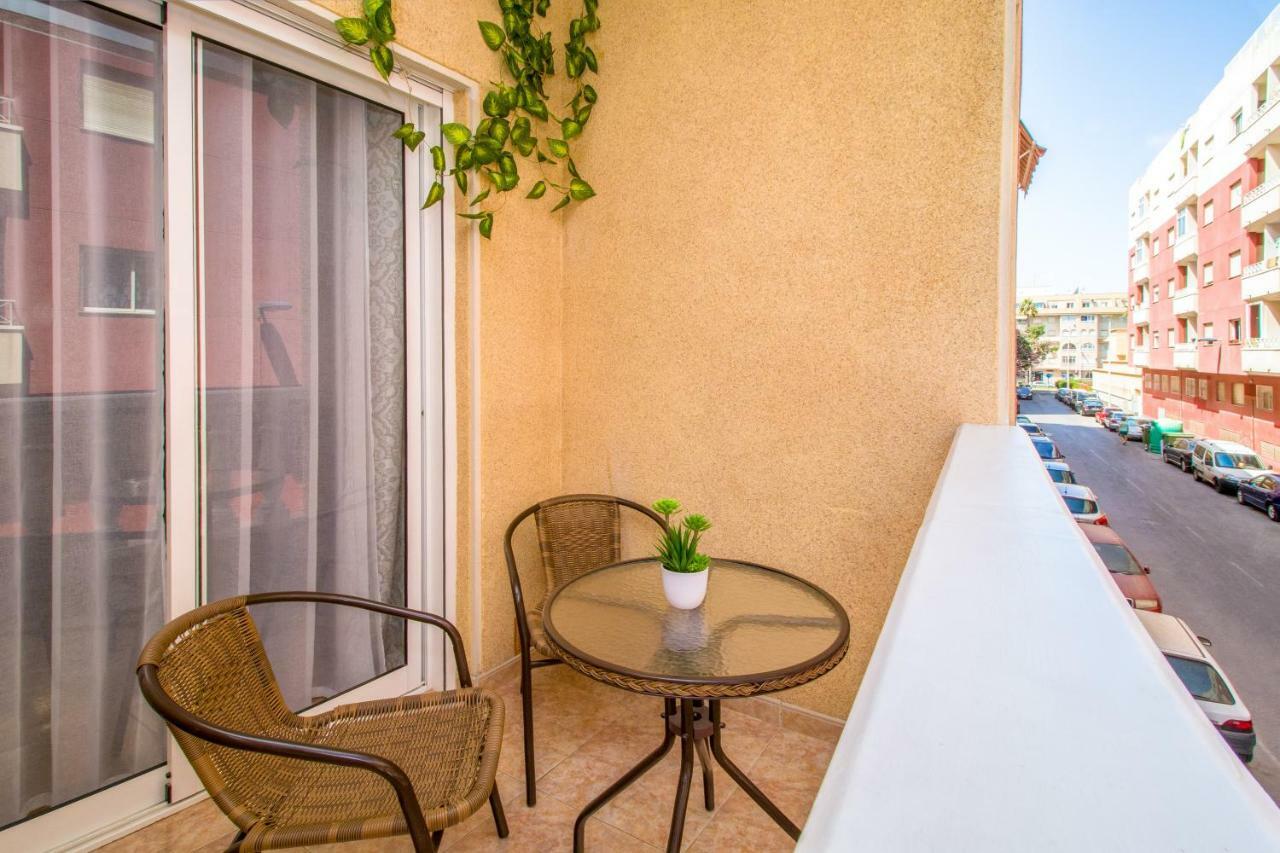 Jose Hurtado Apartamento Torrevieja Extérieur photo