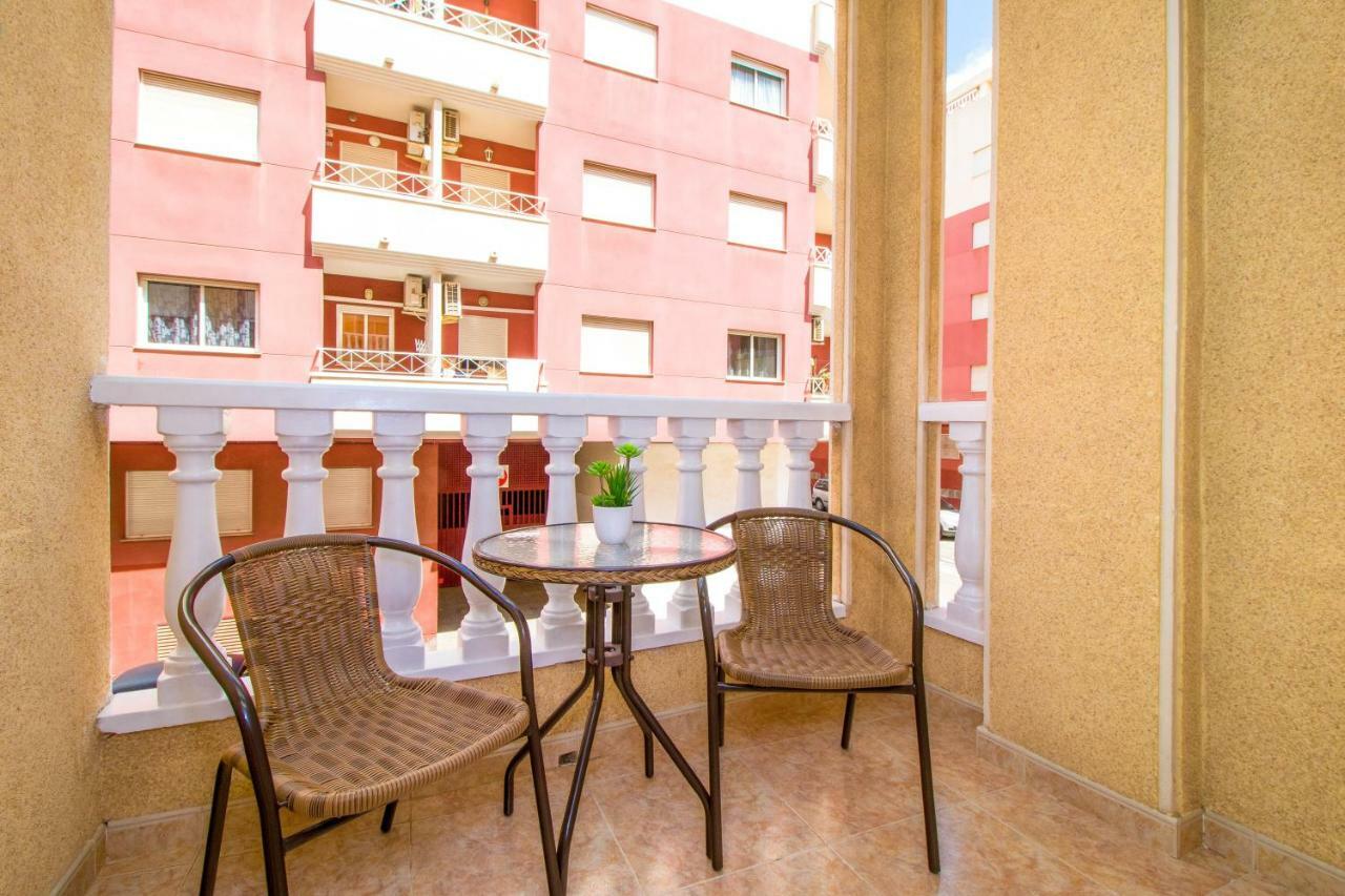 Jose Hurtado Apartamento Torrevieja Extérieur photo